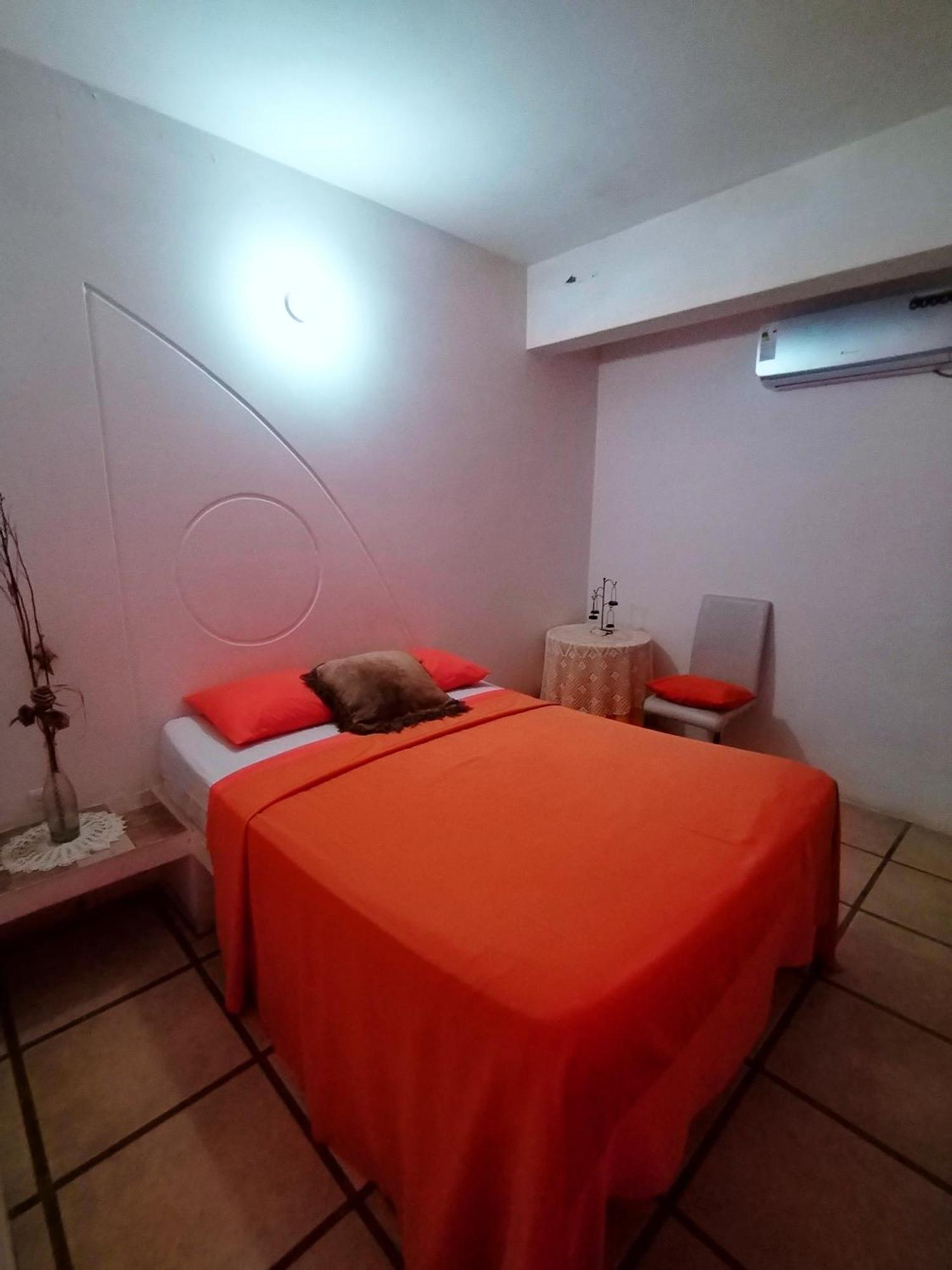 Cocos 4*